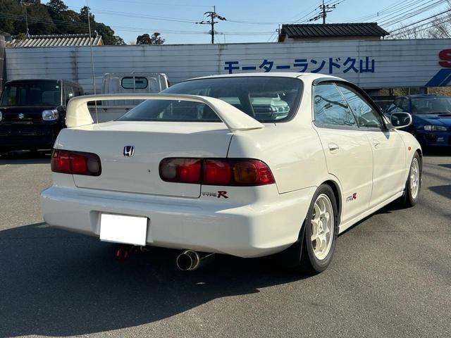 Honda Integra 4Door Type R