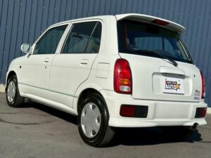 Daihatsu MIRA CR