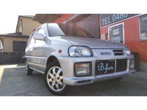 Daihatsu MIRA CR