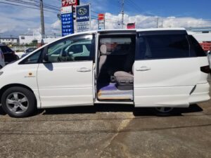 Toyota Estima L