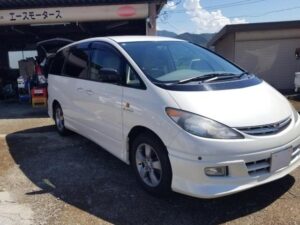 Toyota Estima L
