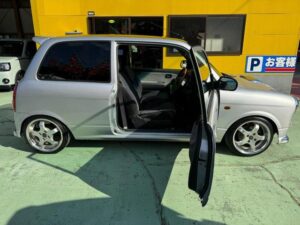 Daihatsu MIRA TR