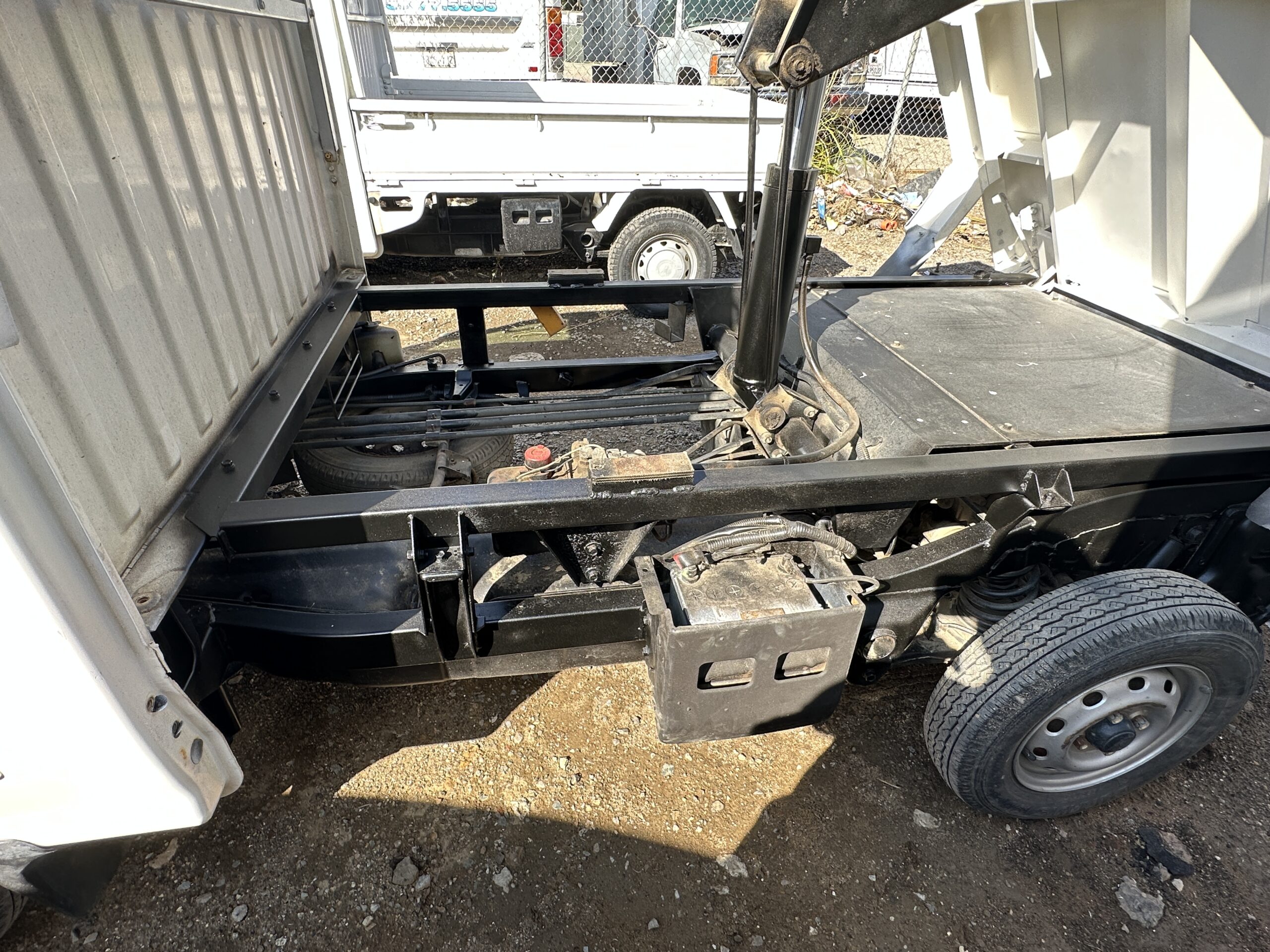 
								Subaru Sambar DUMP 1997 full									